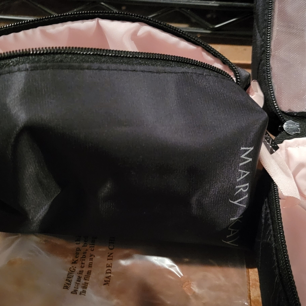 Mary Kay Quilted cosmetic bag